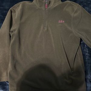 GAP WOMENS HALF ZIPPED UP - SIZE XL
